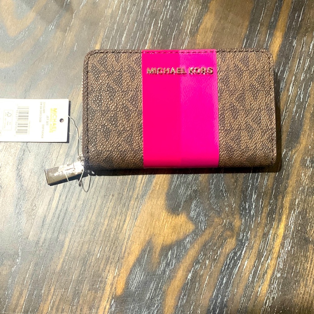Michael Kors jet set zip around card case/wallet